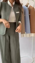 Lydia Suit